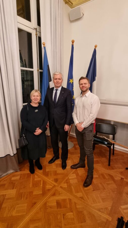 EV 108. aastapäeva tähistamine Pariisis