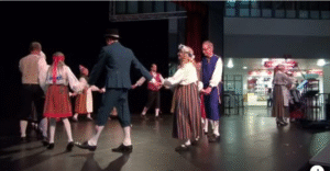 Tulehoidjad folklife festivalil