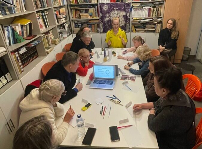 Eesti keele huvilised Peterburis ummistasid klassiruumi