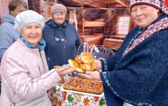 Eesti selts sügisnäitusel